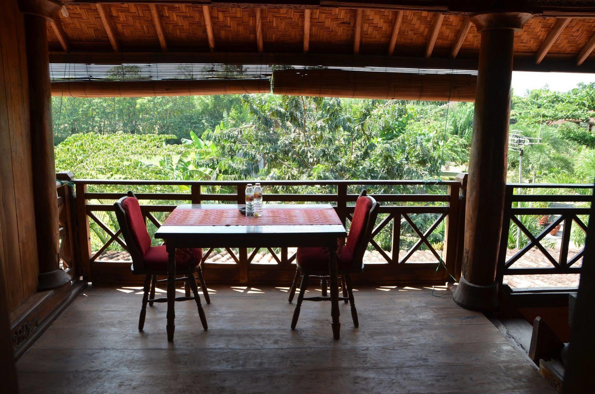 Stanley Lombok Hotell Mataram Exteriör bild